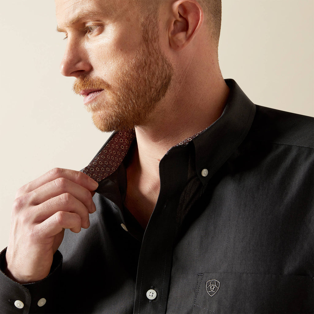 Wrinkle Free Solid Pinpoint Oxford Classic Fit Shirt